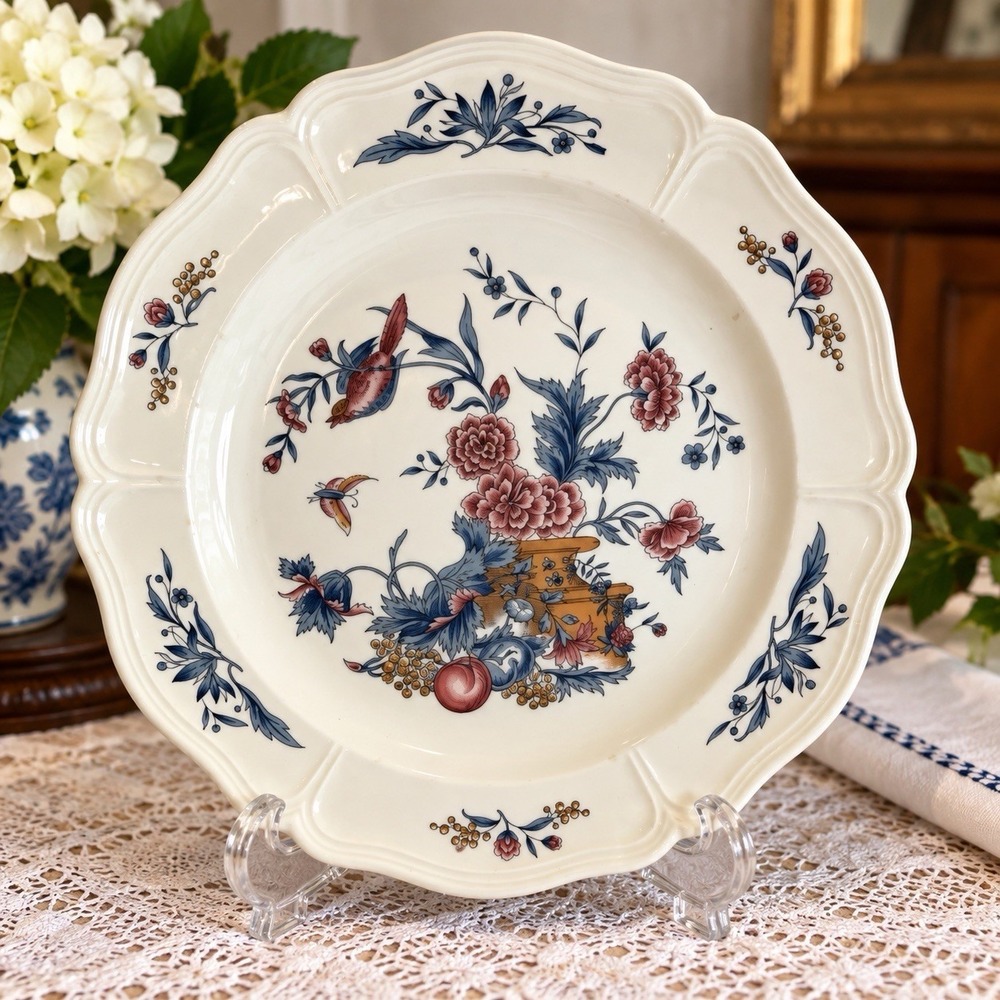 Wedgwood Williamsburg Potpourri Dinner Plates Set of 7 England 10.25" Vintage
